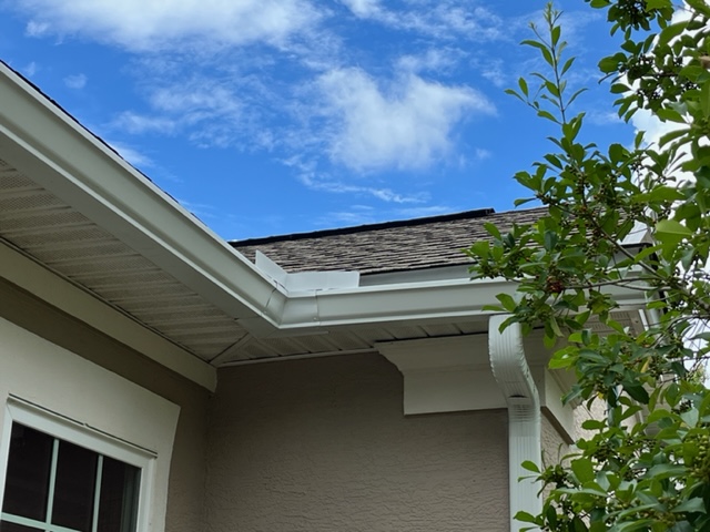 Seamless gutters and gutter guards Panama City Beach, FL